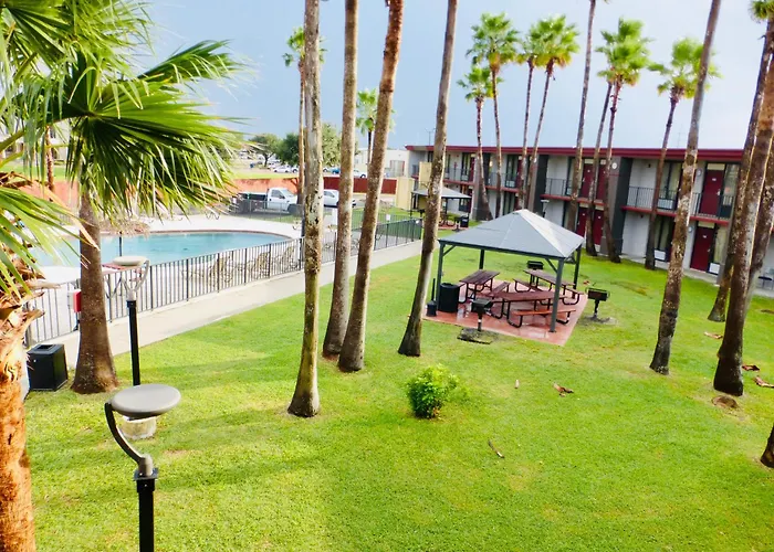 Red Roof Inn Corpus Christi North - Near Downtown